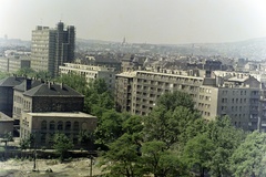 Magyarország, Budapest XIII., kilátás a Volga szállóból, előtérben a Váci út házai látszanak., 1972, Bauer Sándor, színes, Budapest, Fortepan #126284