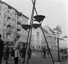 Magyarország, Budapest II., Margit körút (Mártírok útja) a Margit híd felé nézve, balra a Frankel Leó út torkolata., 1969, Bauer Sándor, Budapest, Fortepan #126379