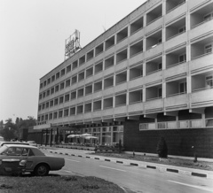 Hungary, Budapest IX., Ferde utca 1., Hotel Aero., 1970, Bauer Sándor, Ford-brand, rf-concrete, Budapest, loggia, Fortepan #126533