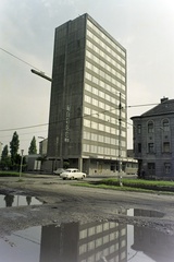 Magyarország, Budapest XIV., Nagy Lajos király útja 202-204., a TESCO Magyar Külkereskedelmi Vállalat diákszállója (később szálloda)., 1972, Bauer Sándor, színes, Budapest, Fortepan #126543