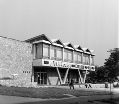 Magyarország, Budapest III., Szépvölgyi út, Újlaki étterem., 1964, Bauer Sándor, Budapest, Fortepan #126737