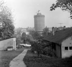 Magyarország, Budapest XII.,Budapest II., az épülő Budapest körszálló a Városmajor utca irányából nézve., 1966, Bauer Sándor, szálloda, Budapest, modern építészet, Fortepan #126818