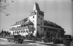 Magyarország, Széchenyihegy, Budapest XII., Rege utca, Vörös Csillag (egykor Golf, később Panoráma) szálloda., 1955, Bauer Sándor, vörös csillag, automobil, Budapest, Lauber Dezső-terv, Bereczky László-terv, Fortepan #127516