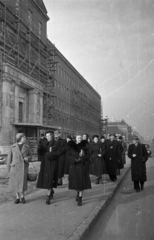 Magyarország, Budapest XI., Műegyetem rakpart, balra a Budapesti Műszaki Egyetem (később Budapesti Műszaki és Gazdaságtudományi Egyetem) R épülete., 1955, Bauer Sándor, Budapest, Budapesti Műszaki Egyetem, Fortepan #127864