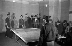 Magyarország, Budapest XX., Nagy Győry István út 4-6., a Vasas Kultúrház (később Csili Művelődési Központ)., 1959, Bauer Sándor, ping pong, ping pong asztal, Budapest, Fortepan #127969