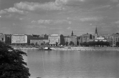 Magyarország, Budapest V., Dunakorzó a Várkert (Gróza Péter) rakpart felől nézve., 1959, Bauer Sándor, Budapest, Fortepan #128198