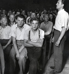 1950, Bauer Sándor, arms crossed over the chest, suspenders, auditorium, Fortepan #128541