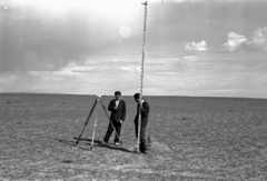 Mongolia, 1969, Bagi Gábor, Bagi Róbert, survey, theodolite, metric gauge, rodsman, Fortepan #128614