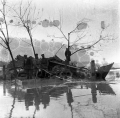 Magyarország, Sióagárd, az 1956. márciusi jeges árvíz során összedölt ház., 1956, Borbély Éva, képarány: négyzetes, épületkár, Fortepan #128685