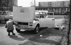 Hungary, Budapest IX., József Attila lakótelep, Toronyház utca., 1974, Csonka Sándor, Fiat-brand, Zaporozhetz-brand, bucket, number plate, Budapest, Fortepan #128692