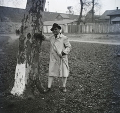 Magyarország, Budapest XIII., Népsziget, háttérben az Újpesti vasúti hídhoz tartozó töltés., 1942, Fortepan/Album014, Budapest, Fortepan #128773