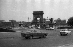 Magyarország, Budapest I., Clark Ádám tér, szemben a Széchenyi Lánchíd., 1972, Gali, Fiat 850, Polski Fiat 125p, Budapest, Fortepan #128907