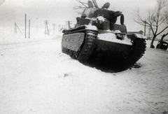 1941, Hajdu Fedő Károly, keleti front, hó, harckocsi, második világháború, járműroncs, T-35 tank, Fortepan #129144