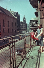 Magyarország, Budapest V., Kossuth Lajos utca a 6-os számú ház első emeleti erkélyéről a Ferenciek tere (Felszabadulás tér) felé nézve., 1955, Horváth Miklós dr, Budapest, színes, erkély, Fortepan #129343