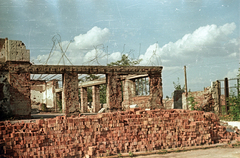 Magyarország, Budapest XII., Farkasréti temető, a lerombolt Keresztes Szent János-temetőkápolna., 1950, Horváth Miklós dr, Budapest, háborús kár, tégla, Fortepan #129472