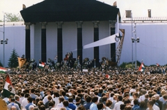 Hungary, Budapest XIV., Hősök tere 1989. június 16-án, az 56-os hősök újratemetésekor., 1989, Kovacsik Tamás, Budapest, Effects of the 1956 Revolution, regime change, Fortepan #129855