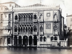 Olaszország, Velence, Canal Grande, szemben a Palazzo Santa Sofia, ismertebb nevén Ca' d'Oro (Aranyház)., 1900, Szalai Teréz, palota, Fortepan #130400