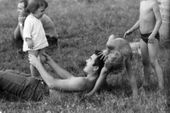 1975, Vizsnyiczai Erzsébet, fatherhood, kid, moustache, girl, bathing suit, Fortepan #130675