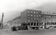 Magyarország, Budapest XIV., Kerepesi út - Örs vezér tere sarok., 1955, Samodai József Zuglói Helytörténeti Műhely, építkezés, daru, Budapest, lakókocsi, Fortepan #131969