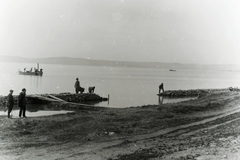 Hungary, Balatonfűzfő,Balatonkenese, új vasúti nyomvonal építése a települések között, az 1914. május 11-én történt földcsuszamlást és vasúti balesetet követően. Leltári jelzet: MMKM TFGY 2017.6.17, 1914, Magyar Műszaki és Közlekedési Múzeum / Történeti Fényképek Gyűjteménye, Fortepan #132206