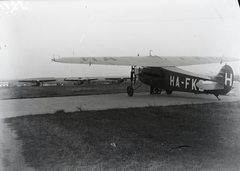 Magyarország, Mátyásföldi repülőtér, Budapest XVI., a Malért holland gyártmányú Fokker F VII forgalmi repülőgépe 420 LE Jupiter motorral. 1929-1935 között volt használatban. Leltári jelzet: 1175, 1934, Magyar Műszaki és Közlekedési Múzeum / Archívum / Negatívtár / Magyar Nemzeti Múzeum Történeti Képcsarnok gyűjteménye, repülőgép, Fokker-márka, Fokker F.VII, Budapest, MALÉRT légitársaság, Fortepan #132578