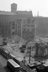 Hungary, Budapest VIII., Blaha Lujza tér, a Nemzeti Színház bontása., 1965, Gesztesi Albert, art of theater, national theater, demolition, Ikarus 620, Budapest, Fortepan #13271