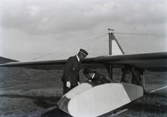 »Hangwind típusú vitorlázó gyakorlógép Farkashegyen.« Leltári jelzet: 16846, 1930, Magyar Műszaki és Közlekedési Múzeum / Archívum / Negatívtár / Czapáry Jenőné gyűjteménye, sailplane, Fortepan #132806