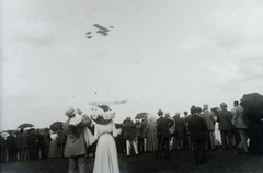 Magyarország, »Budapesti Nemzetközi Repülőverseny, 1910. Június 5-17., Rákosmező.« Leltári jelzet: 29784, 1910, Magyar Műszaki és Közlekedési Múzeum / Archívum / Negatívtár / Pölös István gyűjteménye, Czakó Ferenc, repülőgép, Fortepan #132893