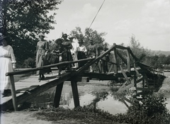 Ukraine,Zakarpattia Oblast, Khust, híd a Husztec folyón. Leltári jelzet: 29795, 1915, Magyar Műszaki és Közlekedési Múzeum / Archívum / Negatívtár / Pölös István gyűjteménye, Czakó Ferenc, wooden bridge, Fortepan #132903