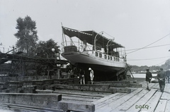 Magyarország, Óbuda, Budapest III., Óbudai Hajógyár, a dokkban a Napsugár yacht, csavaros gőzhajó. Leltári jelzet: N113, 1929, Magyar Műszaki és Közlekedési Múzeum / Történeti Fényképek Gyűjteménye / Óbudai Hajógyár gyűjteménye, Budapest, Fortepan #133129