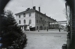 Magyarország, Óbuda, Budapest III., Óbudai Hajógyár, összekötő híd az irodaépület és a raktár között. Leltári jelzet: N275, 1912, Magyar Műszaki és Közlekedési Múzeum / Történeti Fényképek Gyűjteménye / Óbudai Hajógyár gyűjteménye, Budapest, Fortepan #133215