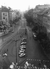 Magyarország, Budapest V.,Budapest VI., Bajcsy-Zsilinszky út a Nyugati (Marx) térről nézve, távol a háttérben a Szent István-bazilika., 1967, Chuckyeager tumblr, Fiat-márka, Trabant 601, Budapest, Fortepan #133775