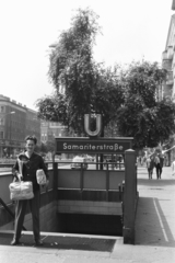 Németország, Berlin, Kelet-Berlin, Frankfurter Allee, Samariterstrasse U-Bahn megálló., 1963, Chuckyeager tumblr, NDK, Kelet-Berlin, Fortepan #133870