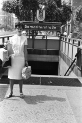 Németország, Berlin, Kelet-Berlin, Frankfurter Allee, Samariterstrasse U-Bahn megálló., 1963, Chuckyeager tumblr, NDK, Kelet-Berlin, Fortepan #133871