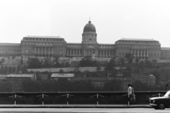 Magyarország, Budapest V., Széchenyi István (Roosevelt) tér, szemben a Budavári Palota (korábban Királyi Palota)., 1971, Chuckyeager tumblr, palota, Duna, Budapest, Fortepan #133925