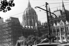 Hungary, Budapest V., Kossuth Lajos tér, Parlament., 1965, Chuckyeager tumblr, parliament, Budapest, scaffolding, Fortepan #133938