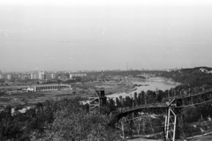 Oroszország, Moszkva, Veréb-hegy (ekkor Lenin-hegy), kilátás az Egyetemi tértől a Moszkva folyó felé., 1955, Chuckyeager tumblr, Szovjetunió, látkép, Fortepan #134203