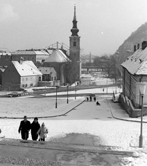 Magyarország, Tabán, Budapest I., Váralja utca, balra a Virág Benedek ház, szemben az Alexandriai Szent Katalin-templom, jobbra a Szarvas ház., 1967, Fortepan, tél, látkép, Budapest, Fortepan #1343