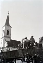 Magyarország, Sumony, Petőfi Sándor utca 44., Szent Zsigmond király vértanú templom., 1940, Fortepan/Album018, szekér, Fortepan #134653