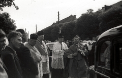 Magyarország, Hort, Czapik Gyula, az új egri érsek a beiktatása alkalmával tartott ünnepi misére érkezik., 1943, Fortepan/Album021, Fortepan #134767