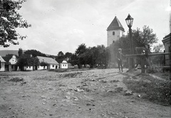 Slovakia, Vrbovce, a község főtere, jobbra a Szent Erzsébet-templom., 1920, Lőrinczi Ákos, Fortepan #135058