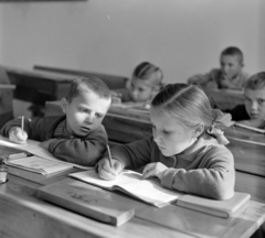 1962, Sütő András örökösei, Új Élet szerkesztőség, school, kids, Fortepan #135852