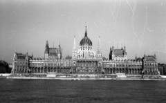 Hungary, Budapest V., a Parlament., 1969, Fortepan/Album020, architectural heritage, historicism, Imre Steindl-design, parliament, Neo-Gothic-style, eclectic architecture, Budapest, Fortepan #136062