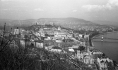 Magyarország, Gellérthegy, Budapest I., kilátás a Budavári Palota (korábban Királyi Palota) felé., 1967, Fortepan/Album020, folyó, Duna, Budapest, Fortepan #136088