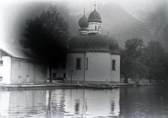 Németország, Königssee, Szent Bertalan-templom., 1931, Révay Péter, tó, víztükör, barokk-stílus, katolikus, zarándokhely, tükröződés, Fortepan #136227