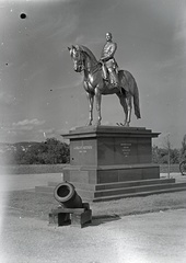 Hungary, Budapest I., Tóth Árpád sétány (Gróf Bethlen István bástyasétány), Esztergomi rondella, Görgey Artúr szobra (ifj. Vastagh György, 1935.)., 1935, Révay Péter, sculpture, horse sculpture, Budapest, Arthur Görgey-portrayal, Fortepan #136265