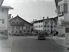 Németország, Oberammergau, Dorfstrasse, a kép jobb szélén a Gasthaus zum Stern., 1936, Révay Péter, Fortepan #136416