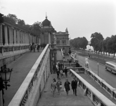 Magyarország, Budapest I., Várkert Bazár, Budai Ifjúsági Park, jobbra a Várkert (Groza Péter) rakpart., 1963, Szalay Zoltán, Budapest, Fortepan #137178