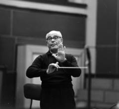 Hungary, Budapest VIII., a Magyar Rádió stúdiója, Paul Kletzki (eredeti nevén Paweł Klecki) lengyel karmester., 1965, Szalay Zoltán, conductor, Budapest, Hungarian Radio, Fortepan #137716