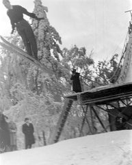 Magyarország, Budapest XII., Svábhegy, síugró sánc., 1954, Szent-tamási Mihály, sport, tél, síugrás, síelés, síugrósánc, Budapest, Fortepan #13800